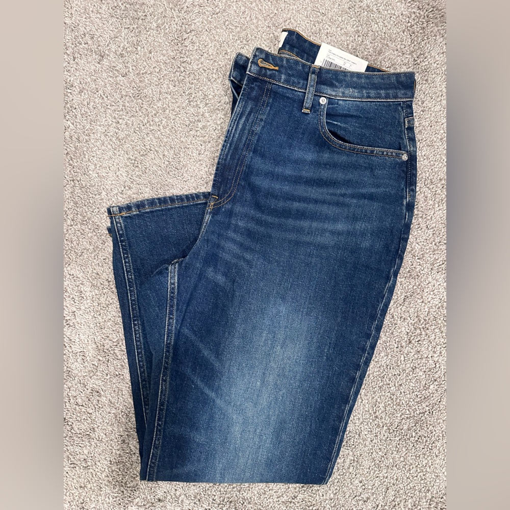 Everlane Cheeky Hourglass Dark Indigo Wash Straight Leg Jean